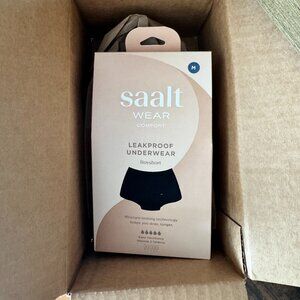 Leakproof Boyshort Saalt - unopened (they sent the wrong size)